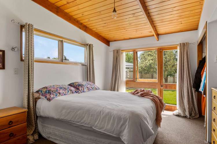 111 Iranui Road Inner Kaiti_11