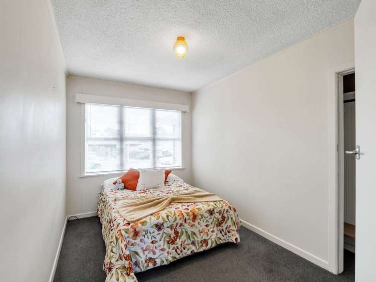 59 Tiroroa Ave Te Atatu South_19