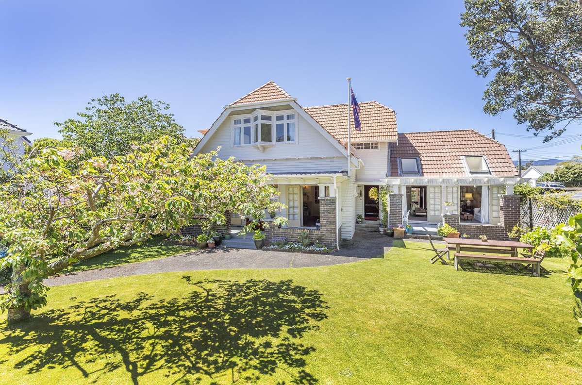 51 Falkirk Avenue_0
