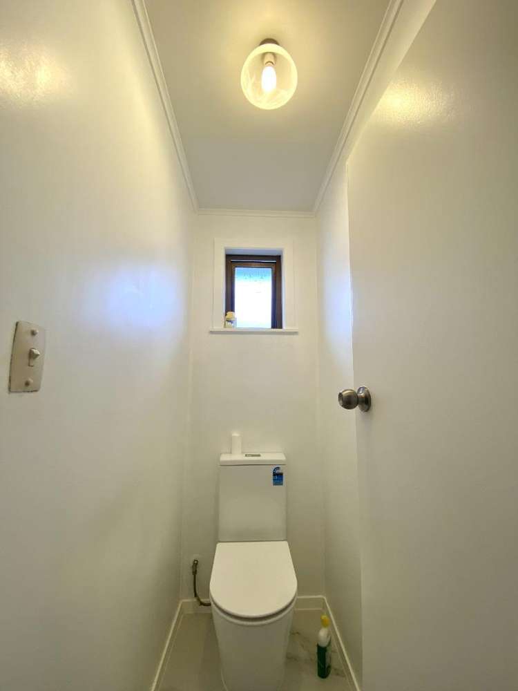 8 Whittle Place 1733_12