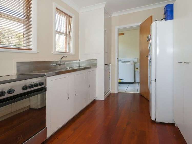 54 Waddington Drive Naenae_7