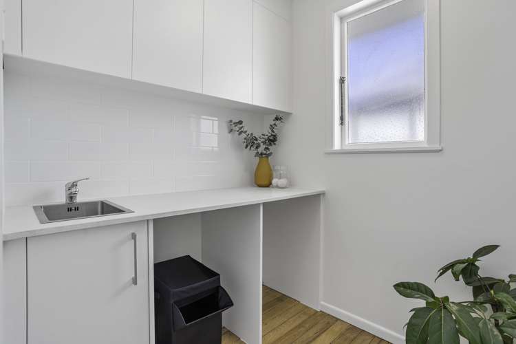 1/23 Fairclough Road Beach Haven_13