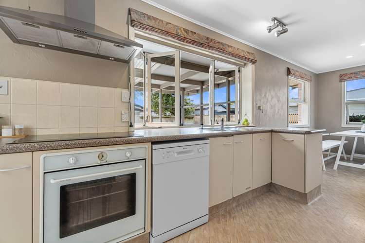 10 Glover Street Leamington_14