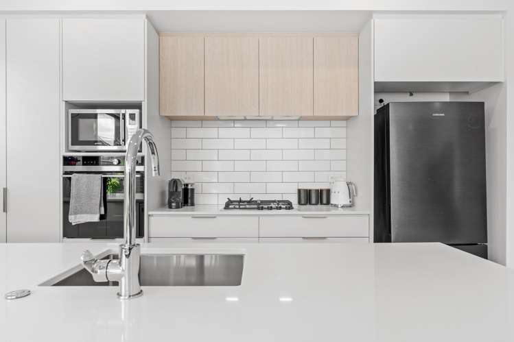 33 Cambie Avenue Red Beach_9