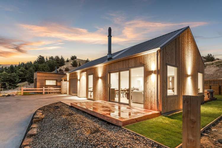 46 Atkins Road, Lake McKay Luggate_0
