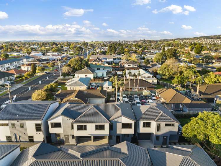 8/43 Clevedon Road Papakura_13