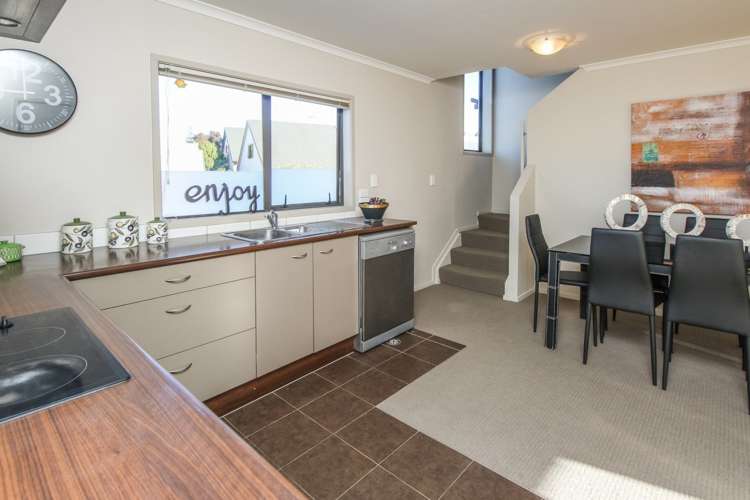 8/172 Mcleod Road Te Atatu South_12