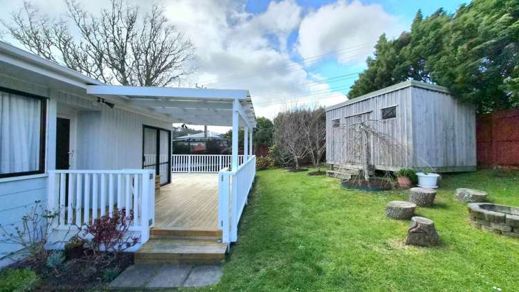 1 Charnley Grove Glenfield_13