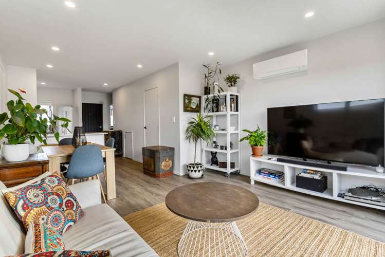 23/137 Hall Avenue Favona_2