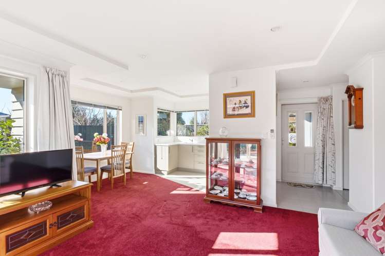 17 Bayliss Close Northwood_6