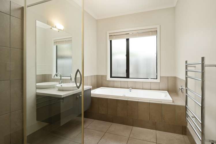 6 Lester Place Witherlea_9