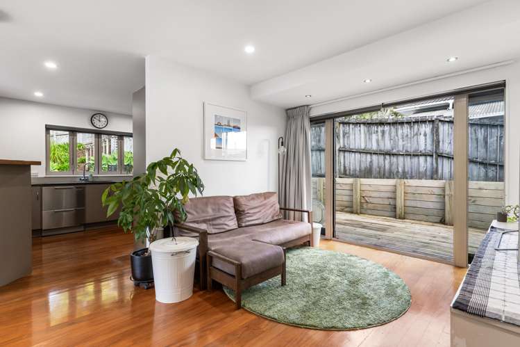 13 Beaudine Avenue Glenfield_3