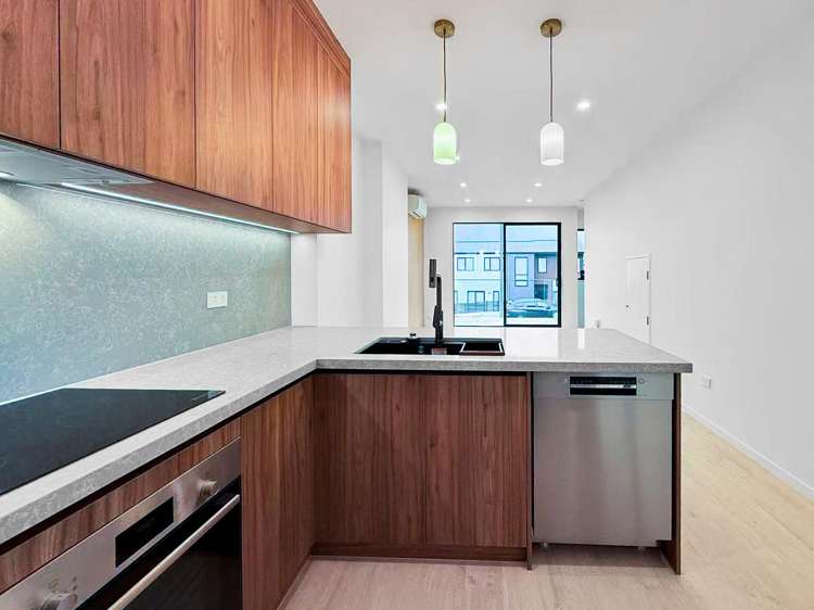 99 Joshua Carder Road Hobsonville_6