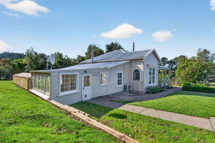 71 Hoeke Road Carterton_18