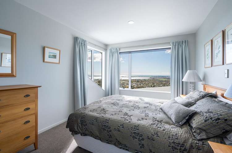 23 Valhalla Drive Richmond_9