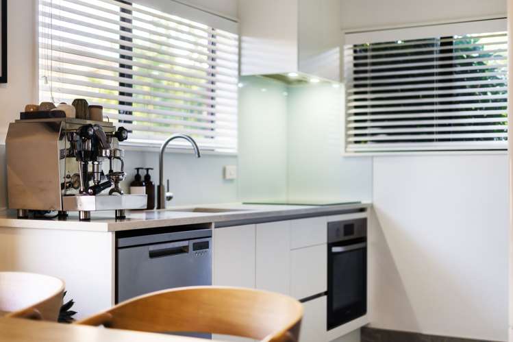 9/3195 Great North Road New Lynn_6