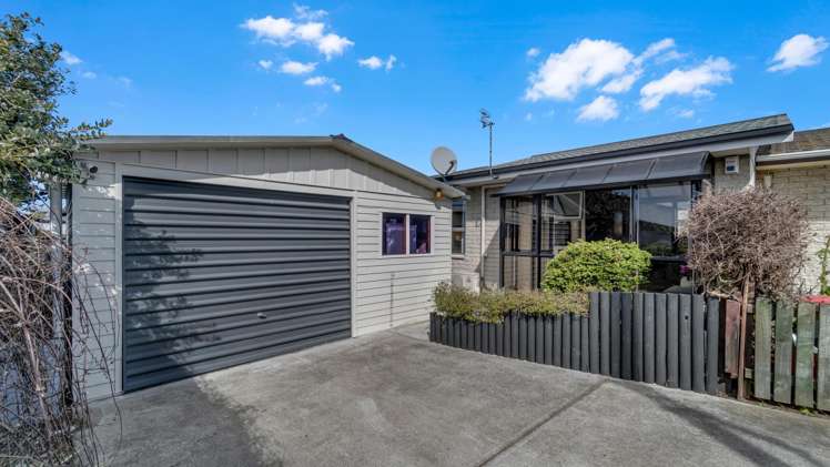 1/22a Neill Street Hornby_9