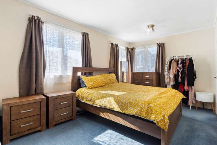 10 Serjeant Street Henderson_9