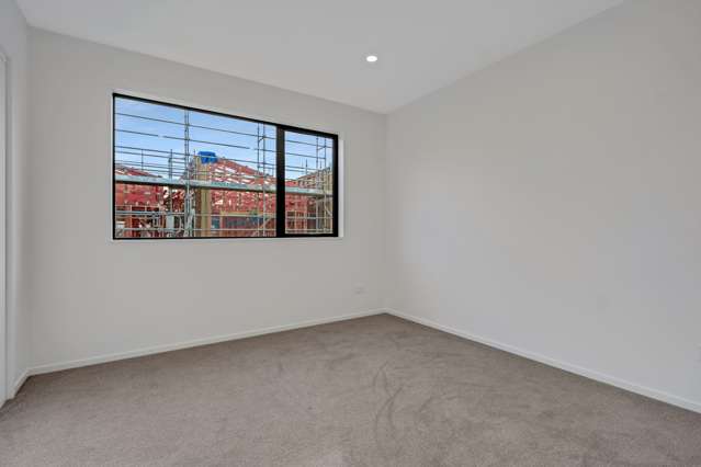 6 Kiato Lane Flat Bush_3