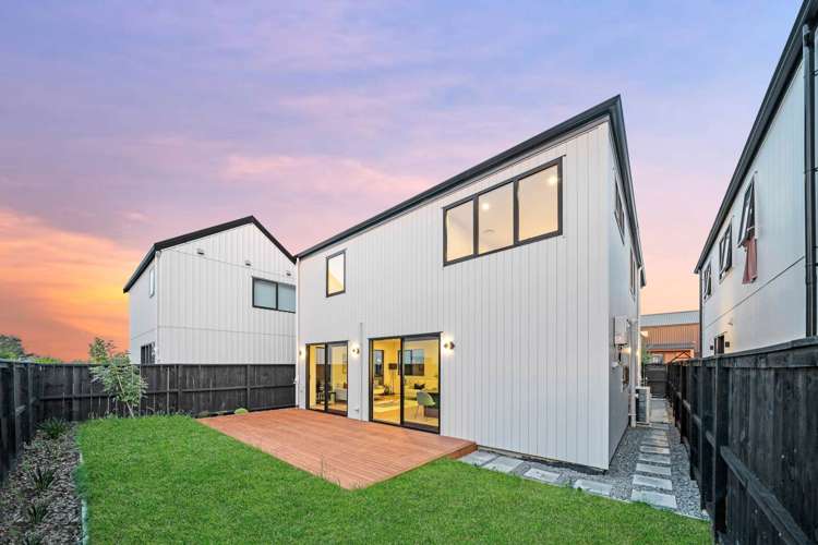 4 Murray Grey Lane Karaka_27
