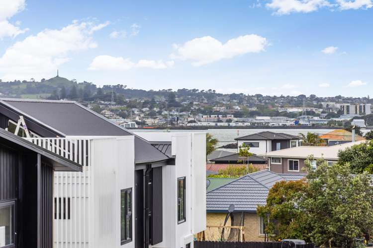 Unit 7/23-25 Sullivan Avenue Mangere Bridge_14