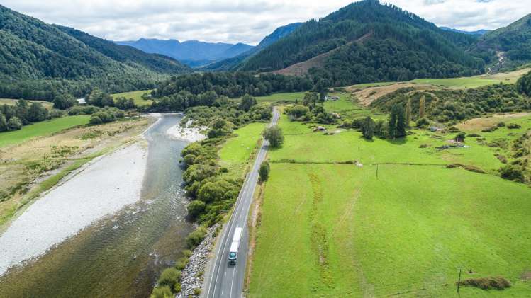 845 Shenandoah Highway Murchison_4