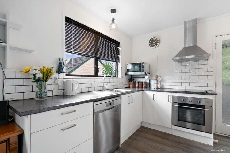 3/88 Beaumonts Way Manurewa_0