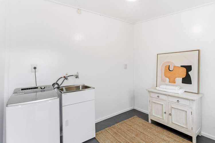 17 Burns Street South Dunedin_11