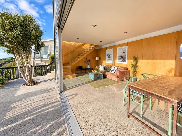 77B View Road_5