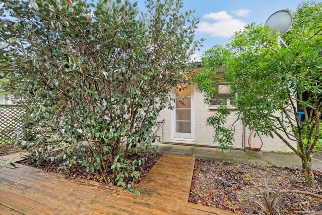 2/11 Bentley Avenue Glenfield_2