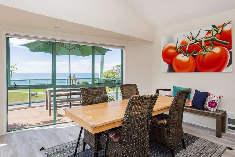 64 Moana Road Okitu_7