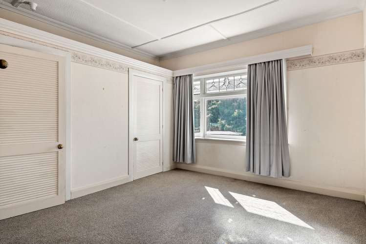 9 Hungerford Road Lyall Bay_17