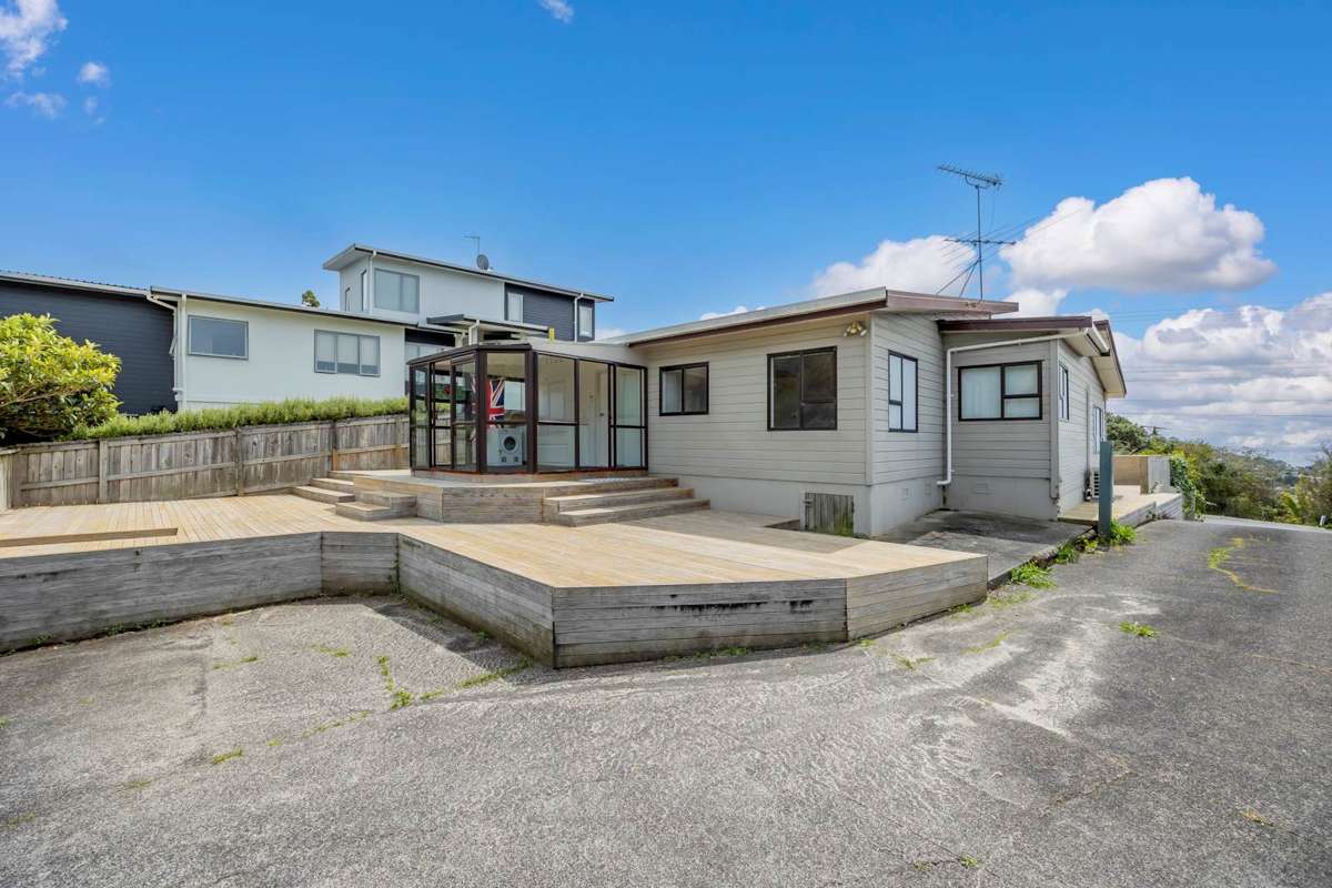 517 Whangaparoa Road_3