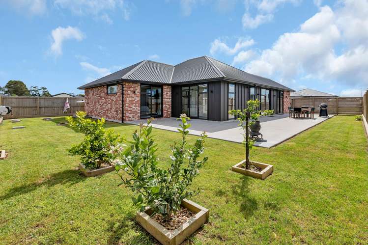 25 Taurangawaka Road One Tree Point_18