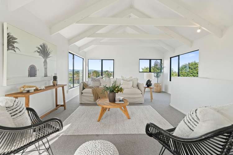 21 Highfield Crescent Brookfield_2