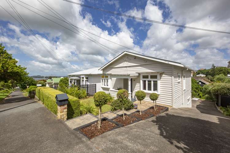 54 Quadrant Road Onehunga_0