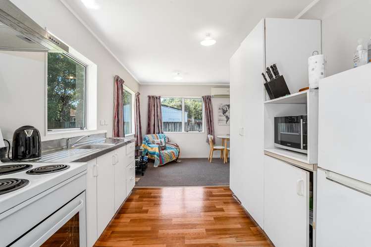 43 Hookway Grove Paraparaumu_6