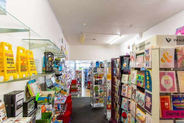 Shop 1/106 Hurstmere Road Takapuna_3