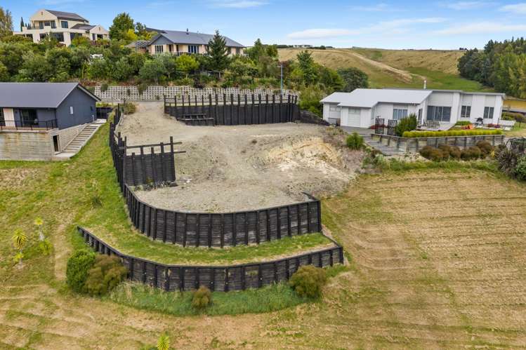 8 Lake View Place Fairhall_15