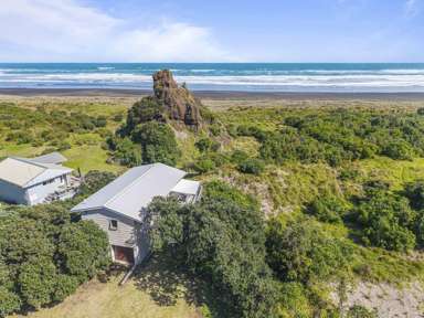 36 North Piha Road_1