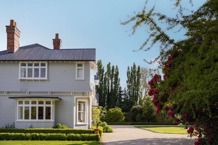 212 Beach Road Elgin_45