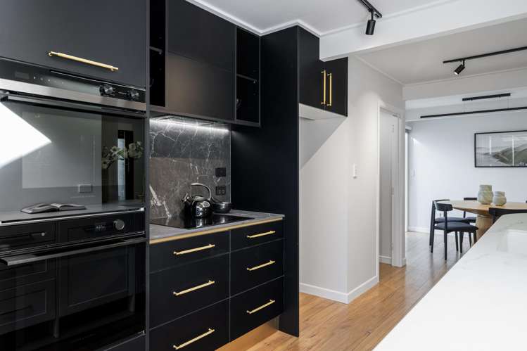 32 Weston Avenue Mount Albert_1