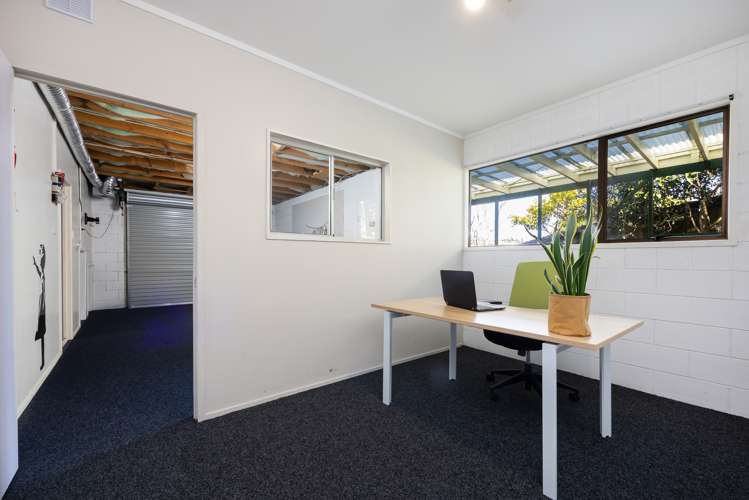 49 Polkinghorne Drive Manly_33