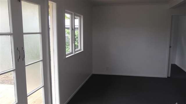 504B Albert Street 10490_4