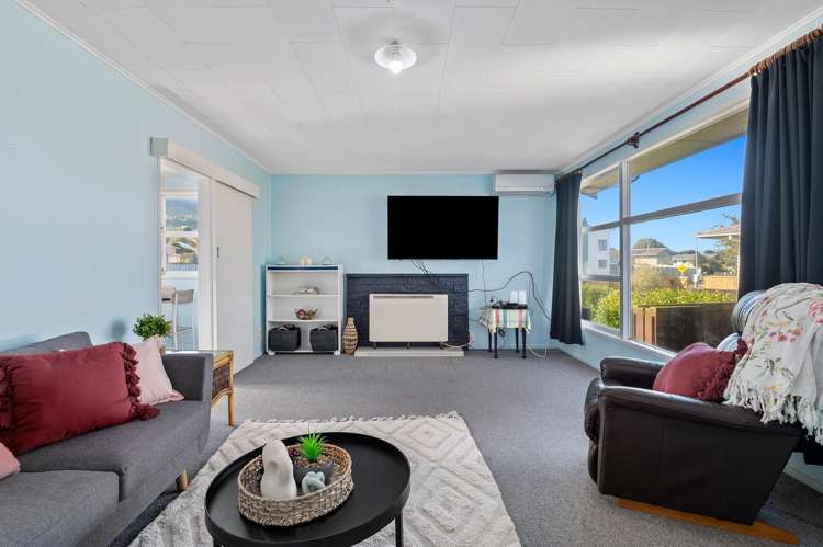 42 Roger Street Pukehangi_2