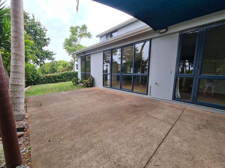 2/30 Stanley Road Glenfield_4