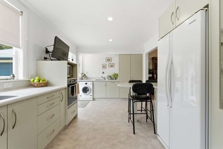 3 Selwyn Crescent College Estate_14