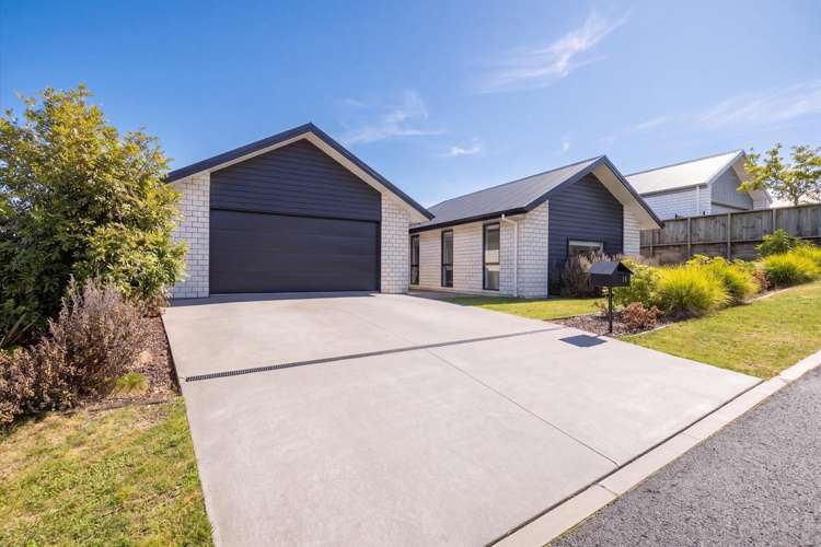 11 Tarata Place Owhata_21