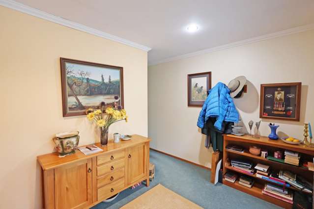 14 Danube Road Winton Surrounds_4