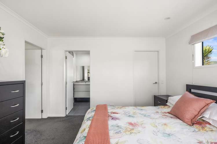 3 Montgomery Crescent Kinloch_9